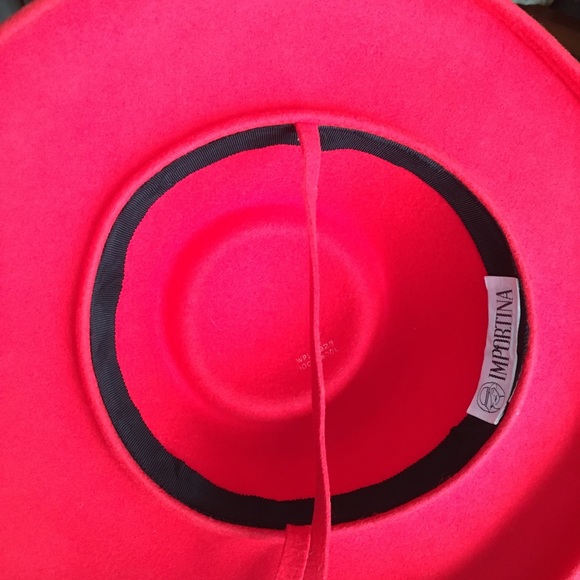 Vintage 60s red wool felt Madeline prairie hat. - Picture 8 of 10